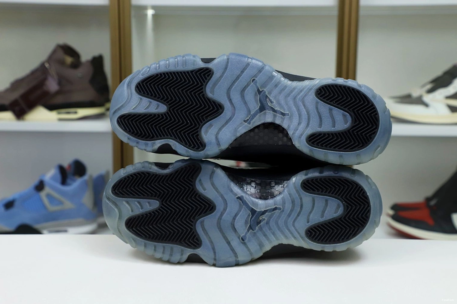 AIR JORDAN GOWN' RETRO 'CAP AND 11 1006